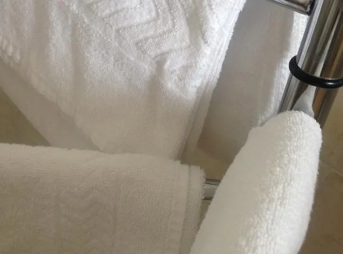 Daniel Nocleg ze śniadaniem 3*