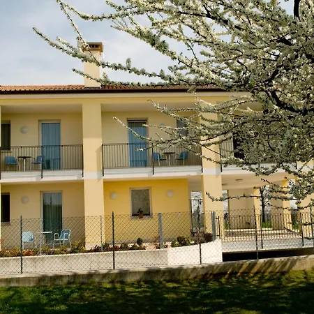 Bed & Breakfast Daniel Silea